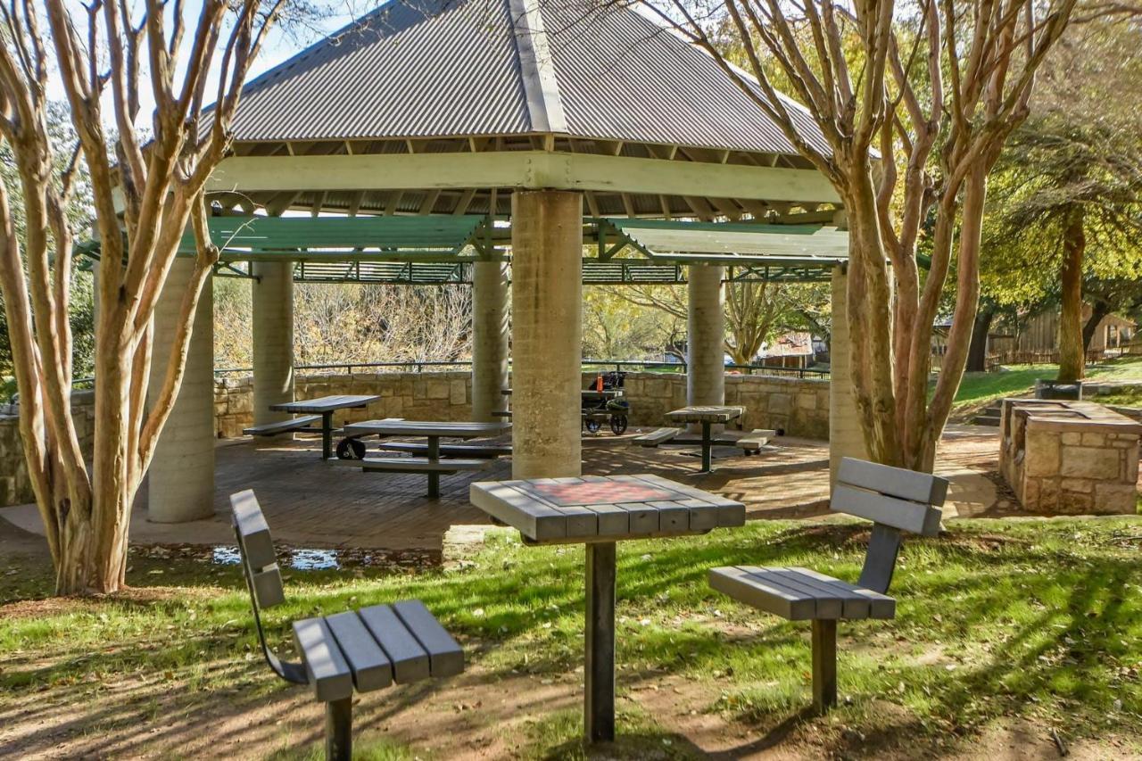 Villa Water Well Wonder Austin Exterior foto